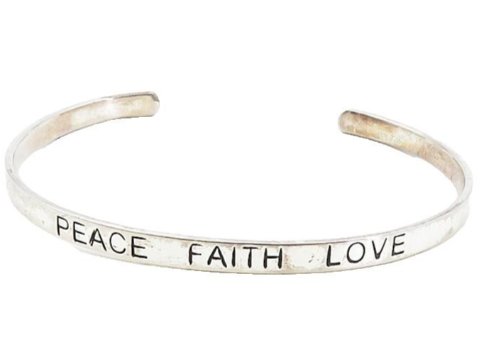 925 Sterling Silver  Vintage Peace Faith Love Stamped Cuff Bracelet  BT3971