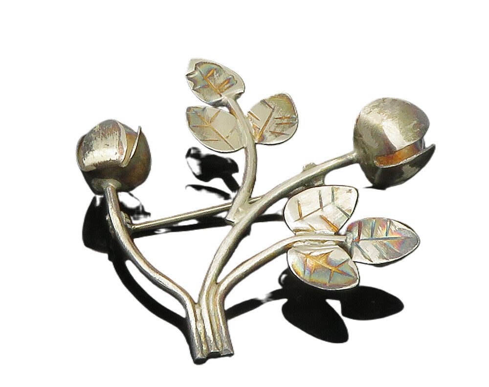925 Sterling Silver  Vintage Blooming Flowers Motif Etched Brooch Pin  BP5790