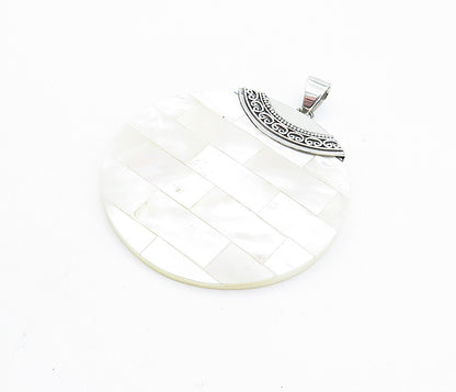 925 Sterling Silver  Mother Of Pearl Brick Layer Round Swirl Pendant  PT5894