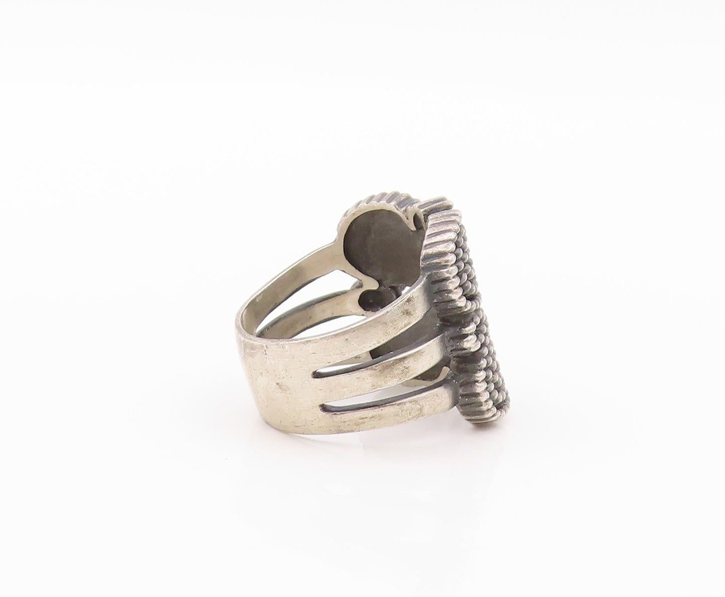 925 Sterling Silver Vintage Ring Antique Dark Tone Beaded Flower  Sz 7.5 RG32400