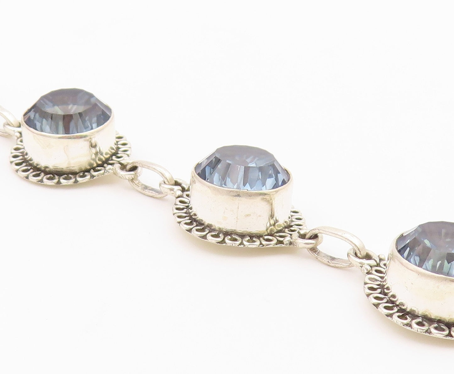 925 Sterling Silver Faceted Blue Topaz Shiny Floral Chain Bracelet BT3815