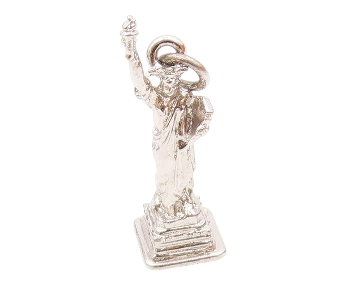 925 Sterling Silver  Vintage Statue Of Liberty Shiny Souvenir Pendant  PT16403