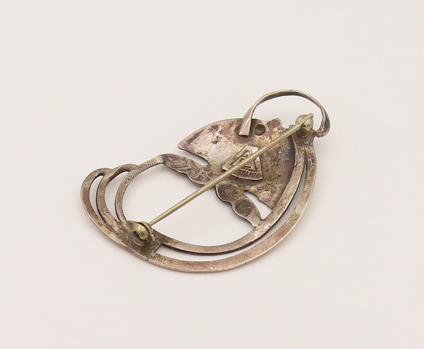 DESIGNER 925 Silver  Vintage Antique Swimming Ocean Fish Brooch Pin  BP10220