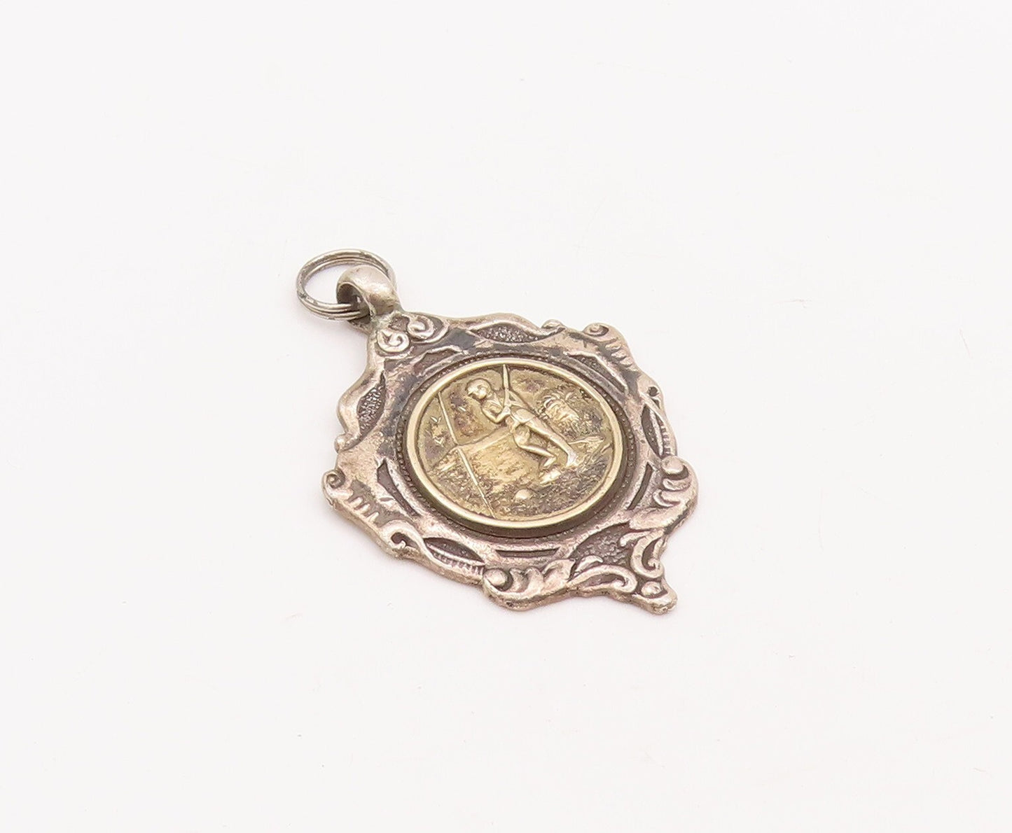 925 Sterling Silver Vintage Pendant Antique Carved Soldier On Field PT23428