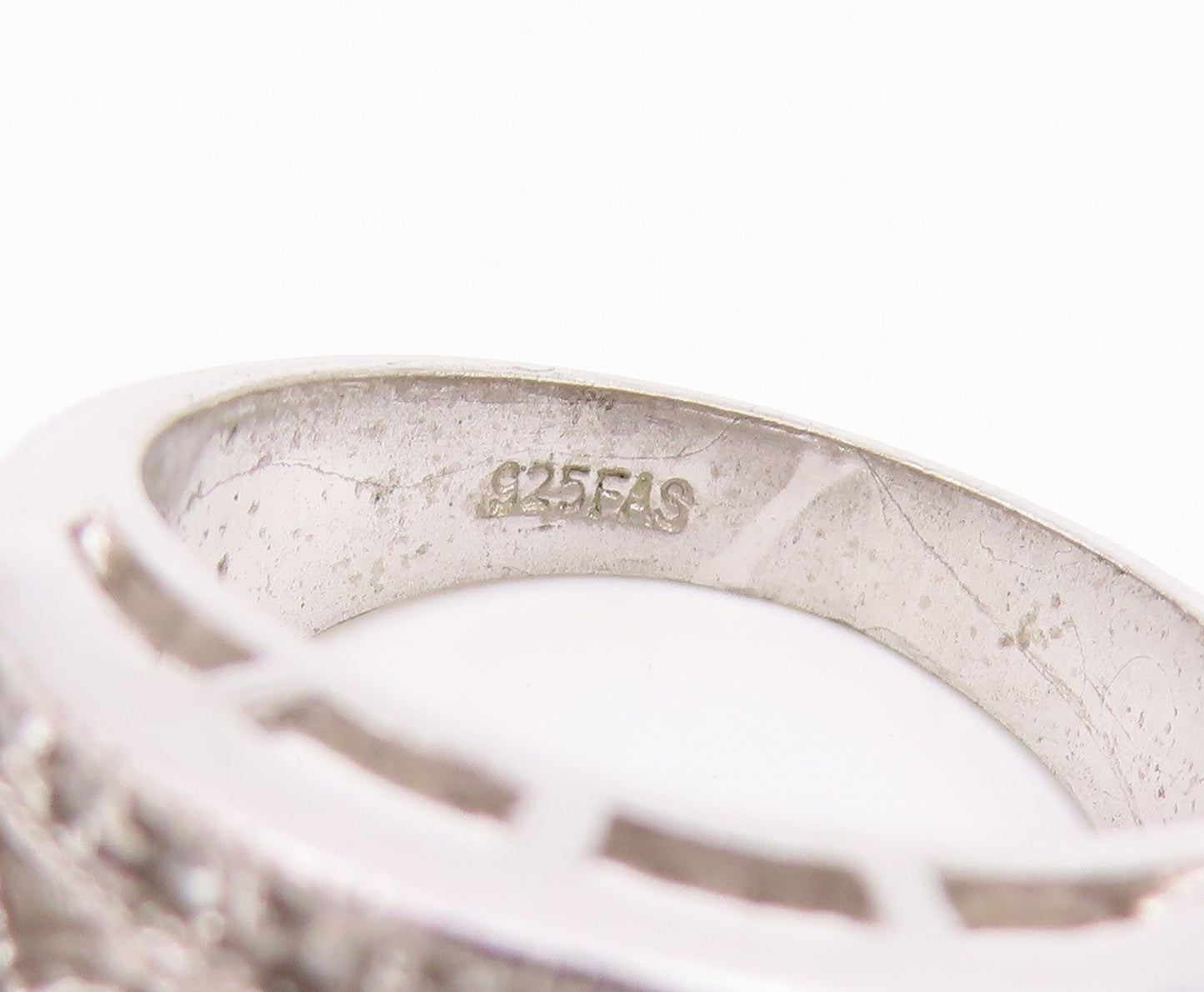 925 Sterling Silver Vintage Ring Elegant CZ Openwork Floral Band Sz 7.5 RG34925