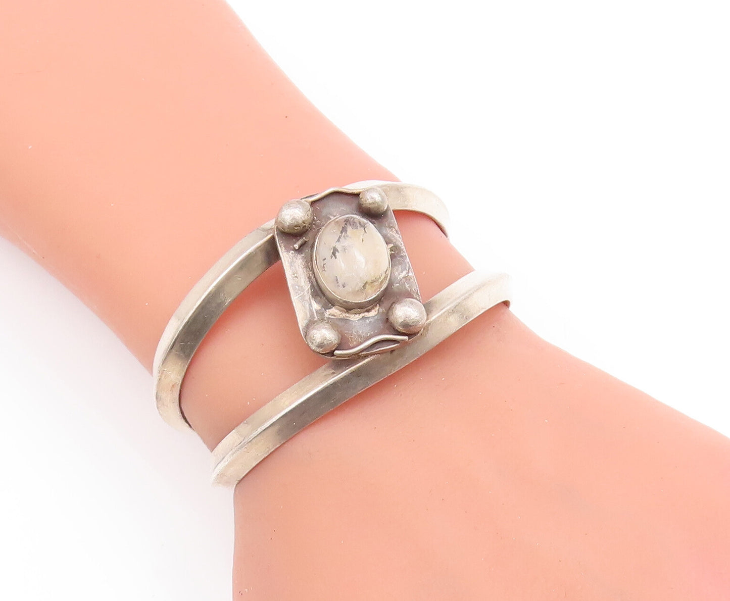 925 Sterling Silver Vintage Bracelet Antique Milky Cabochon Cutout Cuff  BT10524