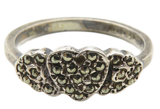925 Sterling Silver  Vintage Marcasite Heart Dark Tone Band Ring Sz 5  RG11594