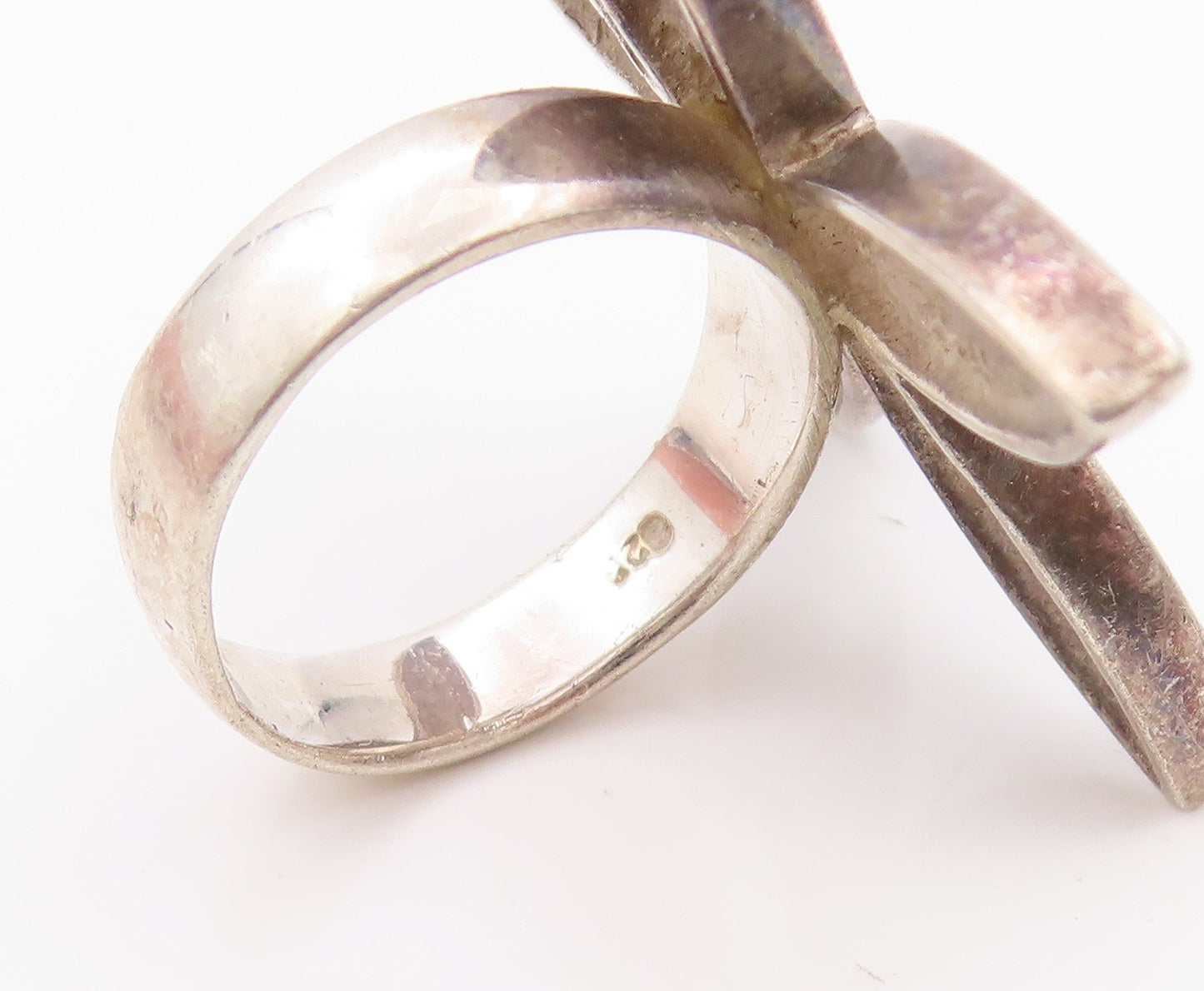 925 Sterling Silver Vintage Ring Mother Of Pearls Cutout Flower  Sz 8  RG32361