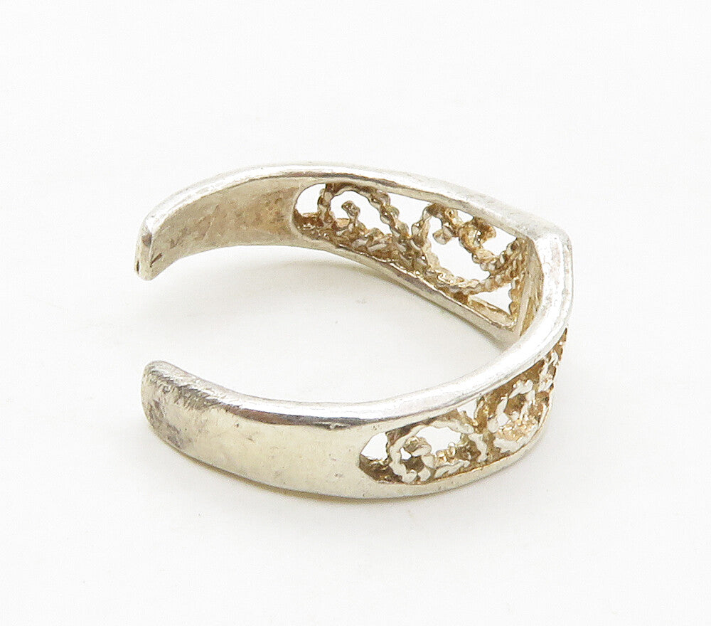 925 Sterling Silver  Vintage Petite Shiny Twist Swirl Band Ring Sz 3  RG16738