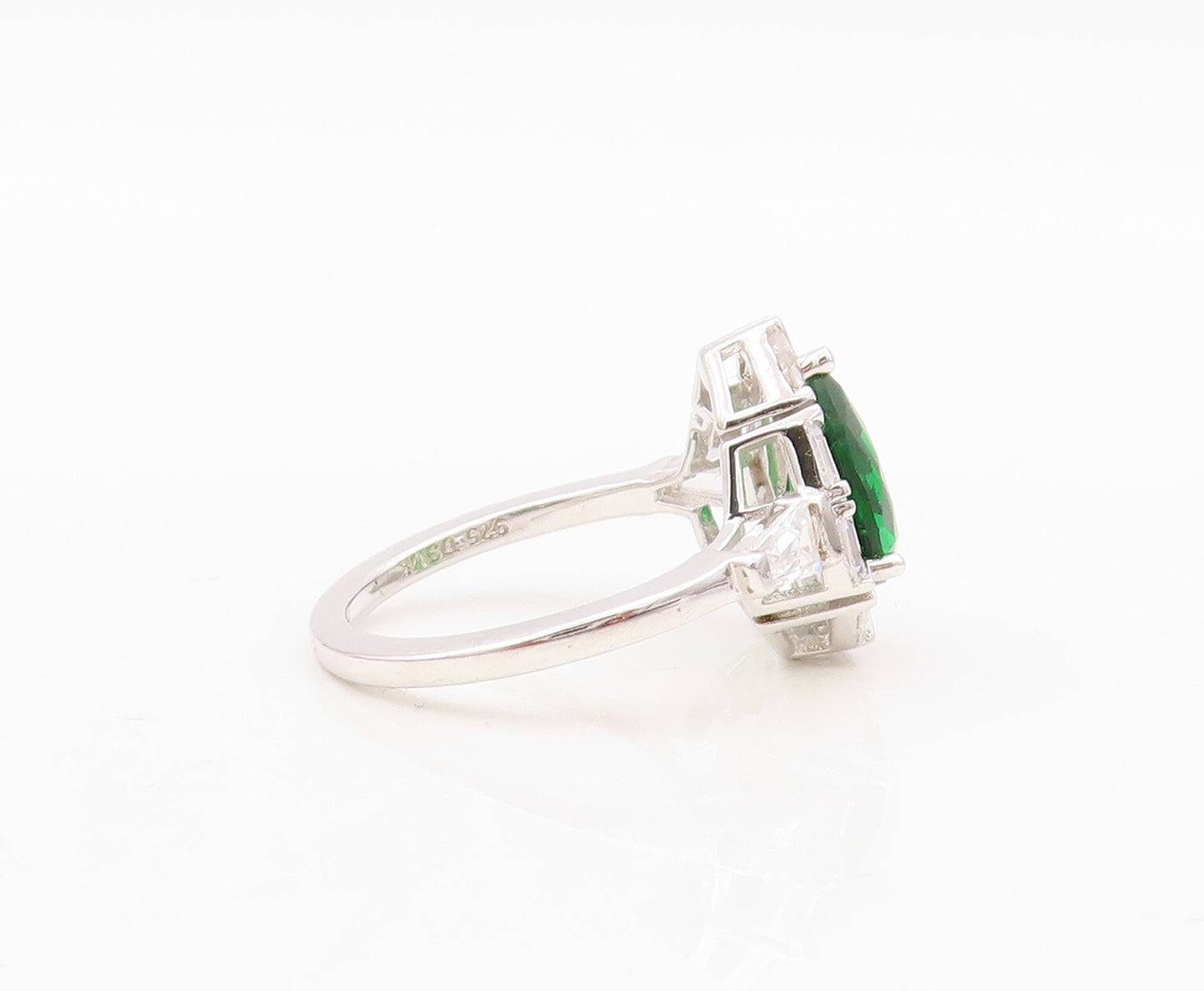 925 Sterling Silver Vintage Ring Drop Cut Green Halo White CZ Inlay Sz 7 RG30446