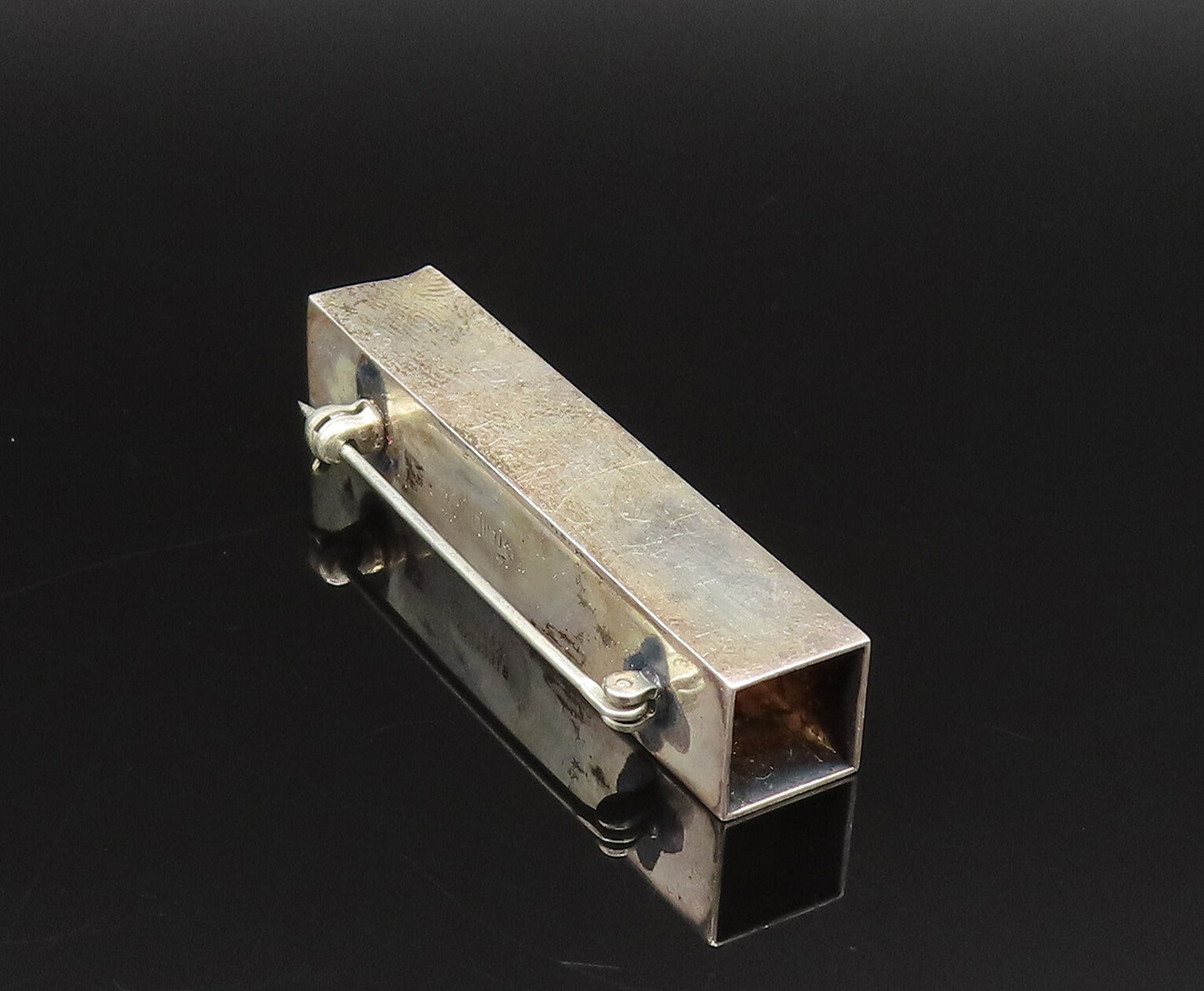 ALFRED KARRAM 925 Silver  Vintage Open Square Ends Linear Brooch Pin  BP9795