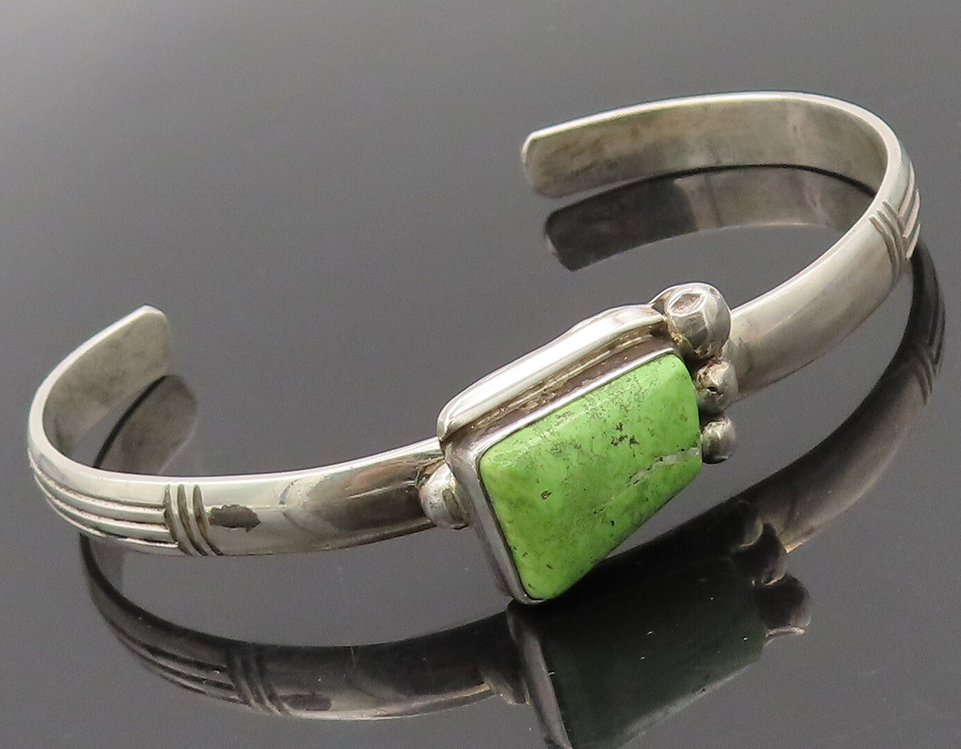 925 Silver Vintage Southwestern Green Turquoise Beaded Cuff Bracelet BT10119