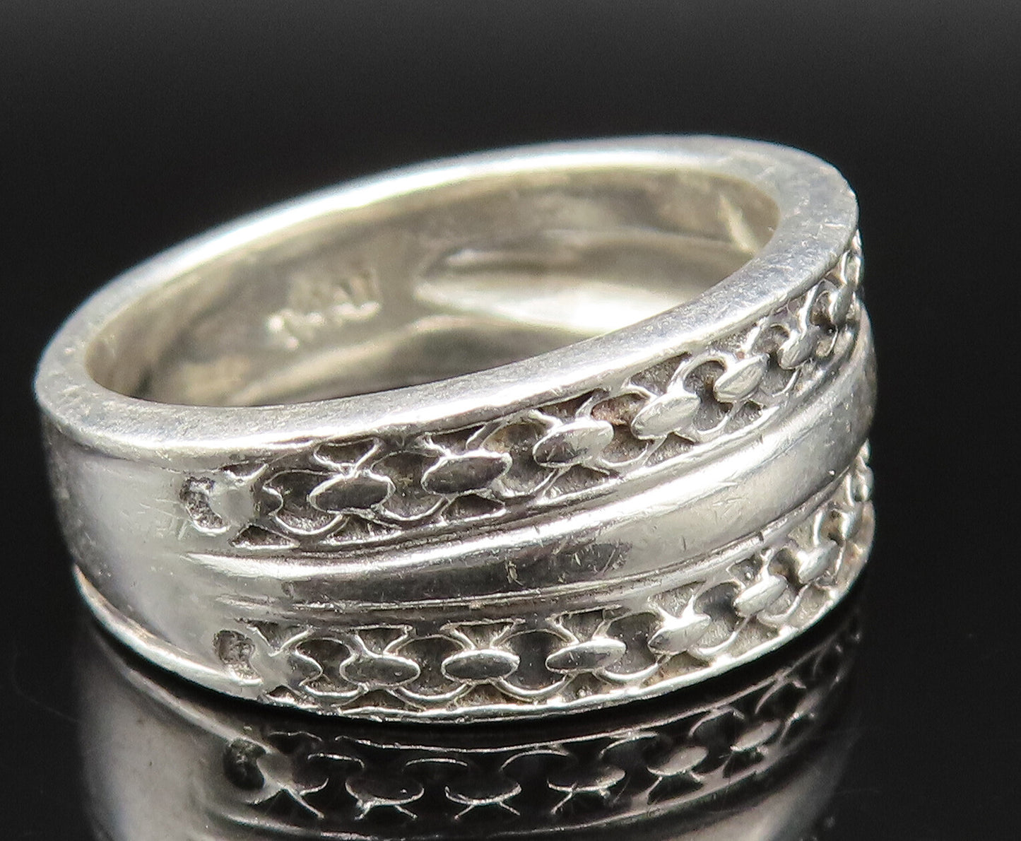 925 Sterling Silver  Vintage Smooth Center Rolo Link Band Ring Sz 9  RG25373