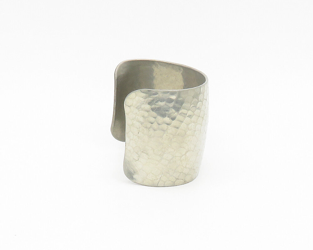 DESIGNER 925 Sterling Silver  Vintage Shiny Hammered Cuff Bracelet  BT7912