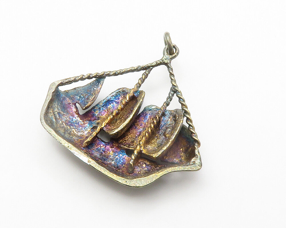 925 Sterling Silver  Vintage Dark Tone Sailing Ship Drop Pendant  PT11095