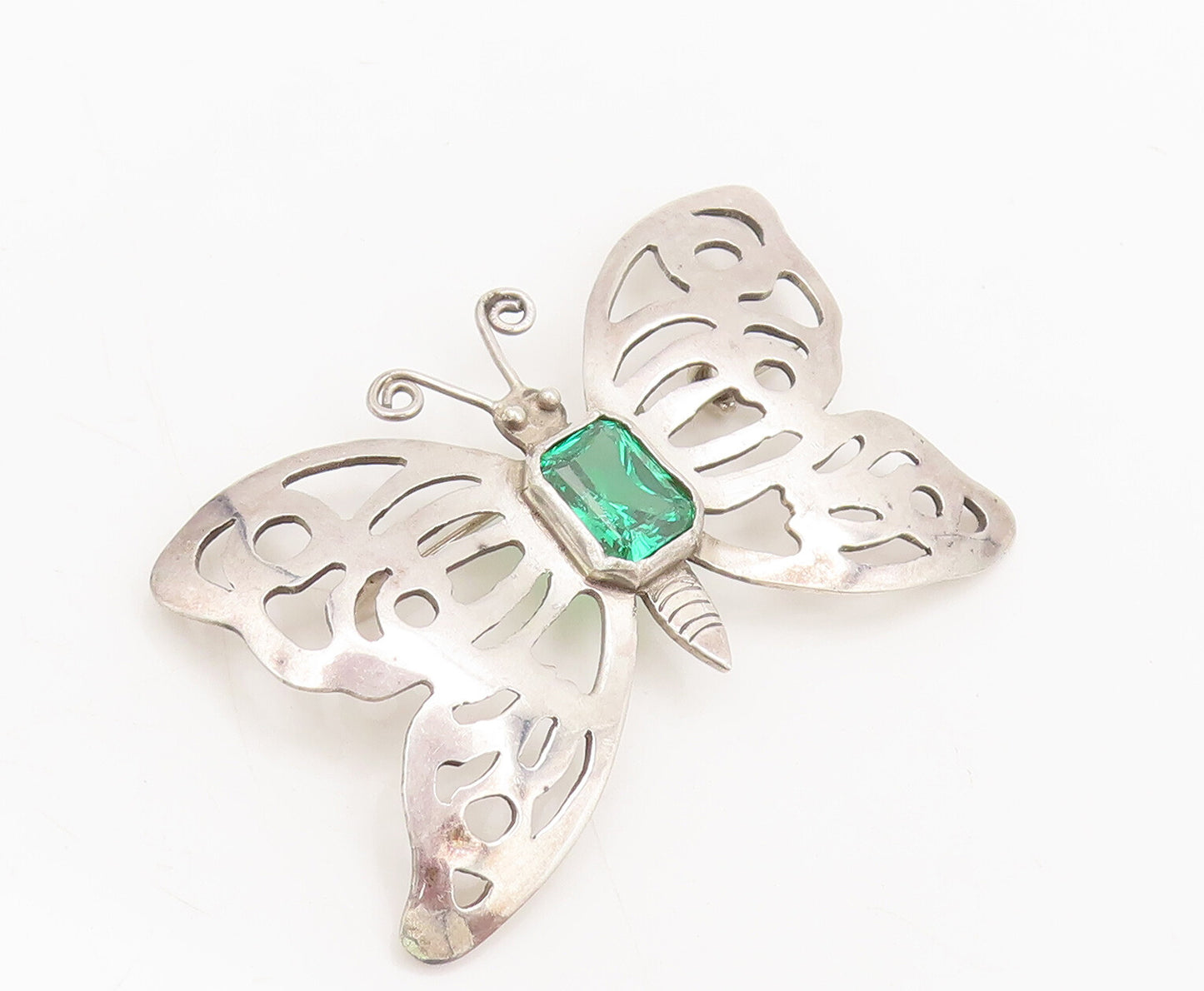 925 Silver  Vintage Cutout Butterfly Spinel Lab Emerald Brooch Pin  BP10524