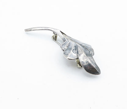 925 Sterling Silver  Vintage Dark Tone Sculpted Single Leaf Brooch Pin  BP2676