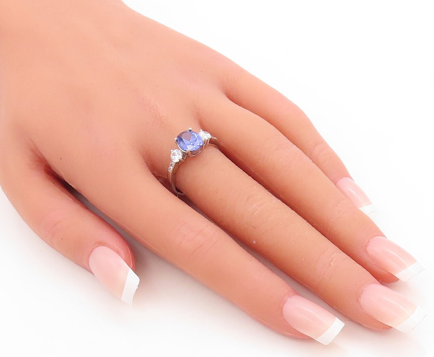 925 Sterling Silver Vintage Ring Oval Sapphire CZ Side Stones Sz 7  RG30742