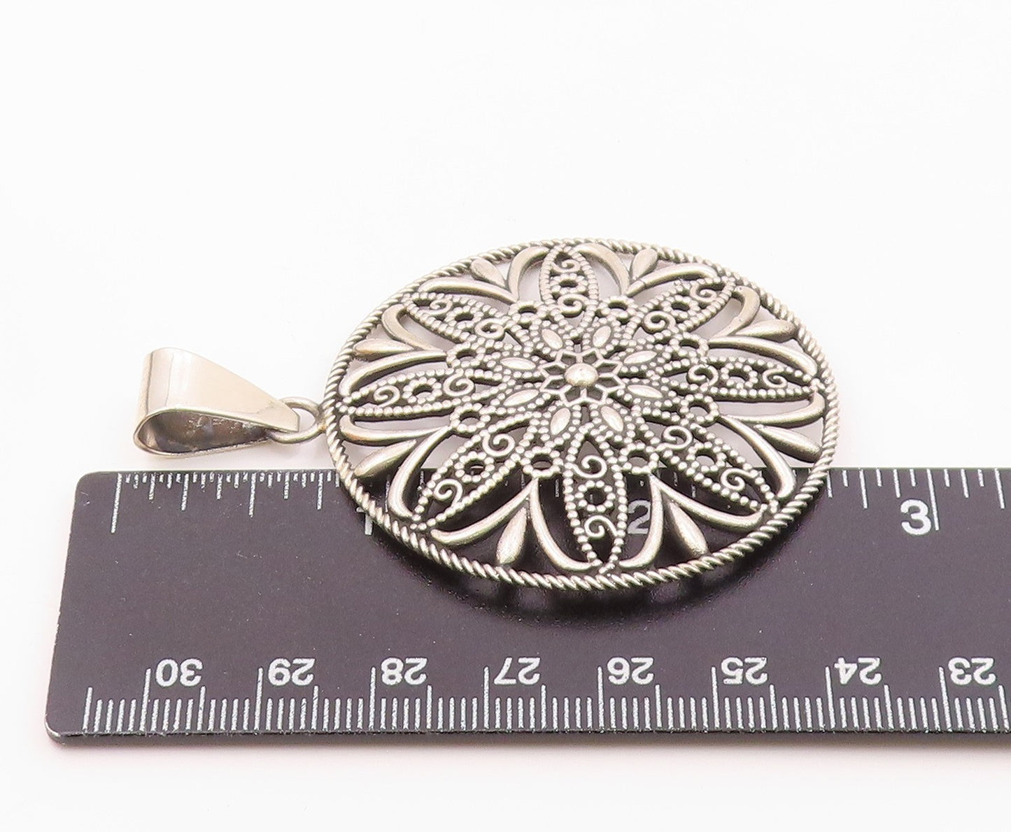 925 Sterling Silver  Vintage Shiny Open Floral Twist Round Pendant  PT10615