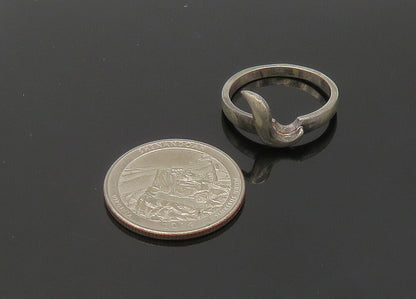 925 Sterling Silver  Vintage Smooth Oxidized Swirl Band Ring Sz 8  RG21422