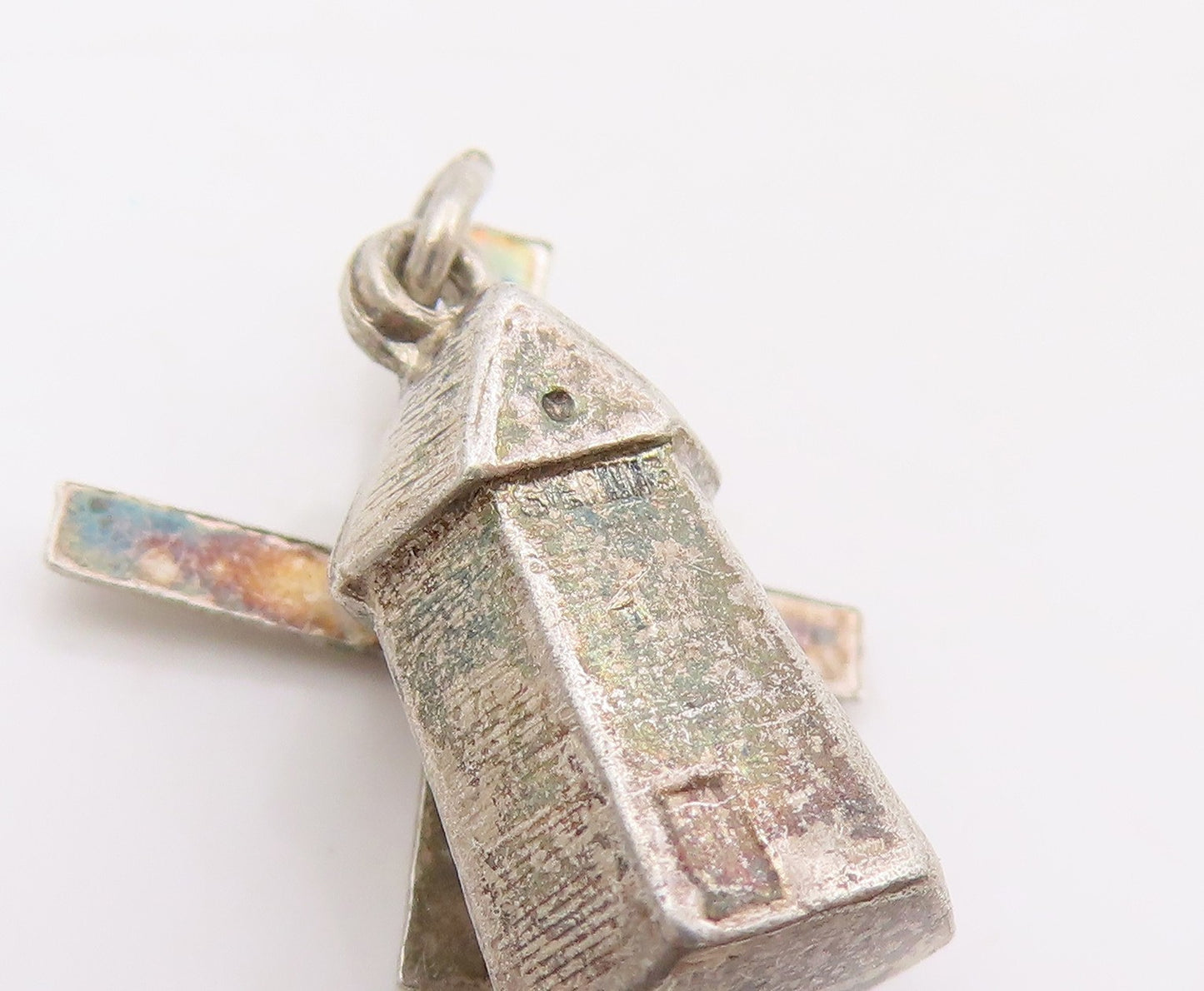 925 Sterling Silver Vintage Pendant 3D Etched Windmill Souvenir Charm  PT25577