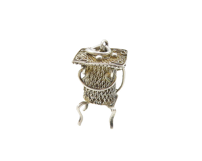 925 Sterling Silver  Vintage Petite Old Fashioned Furnace Pendant  PT7973