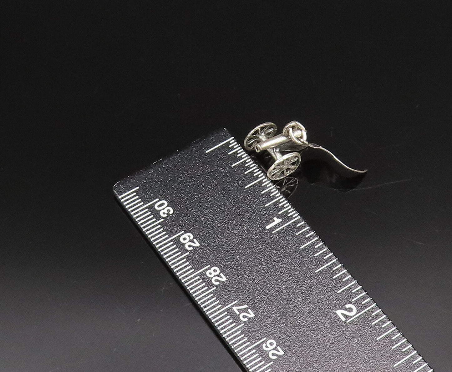 925 Sterling Silver  Vintage Old Fashion Missile Launch Motif Pendant  PT21780