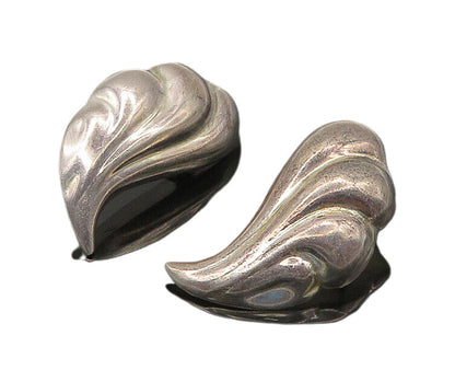 MEXICO 925 Sterling Silver  Vintage Hollow Fluted Wing Drop Earrings  EG10722