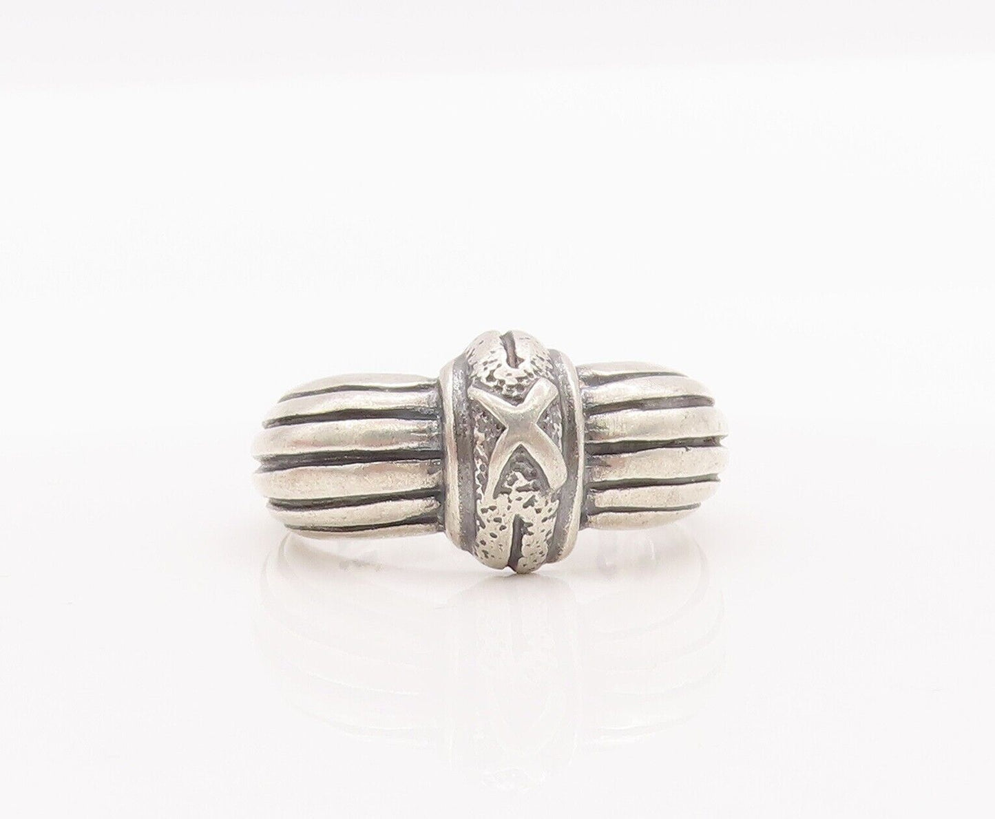 925 Sterling Silver Vintage Ring Solid Carved 'X' Grooved Shank  Sz 8.5  RG28448