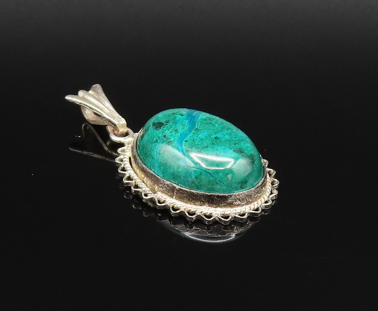 925 Silver  Vintage Wavy & Twisted Rope Edge Chrysocolla Pendant  PT21458