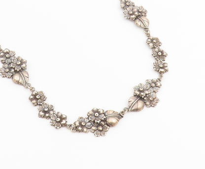 925 Sterling Silver Vintage Necklace Classic Botanical Floral Motif Link  NE4889