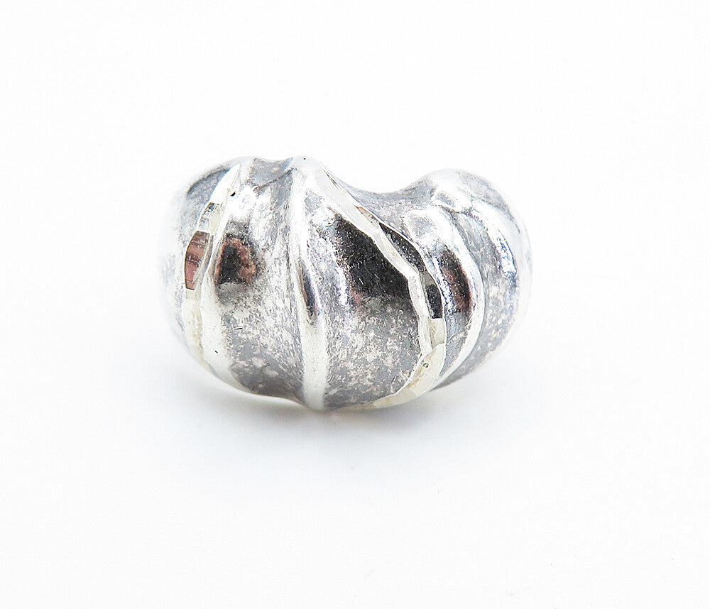 925 Sterling Silver  Vintage Shiny Sculpted Dome Round Band Ring Sz 7  RG6450
