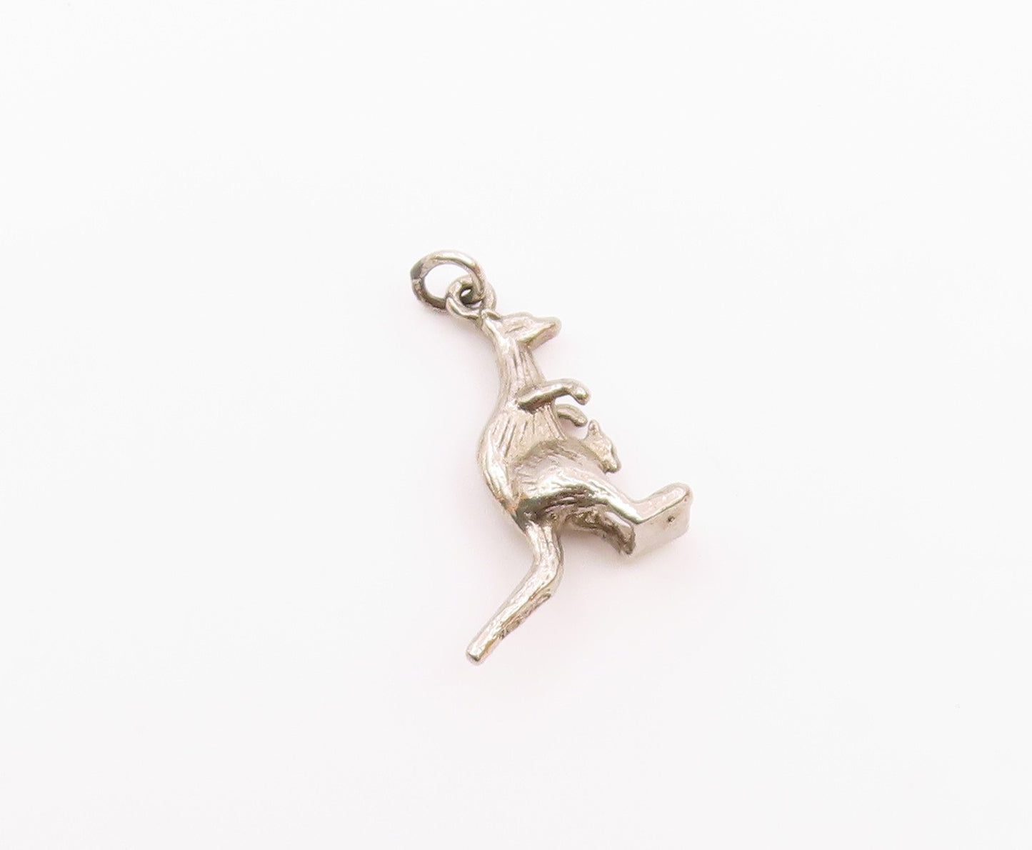 925 Sterling Silver Vintage Kangaroo With Baby In Pouch Charm Pendant PT21734