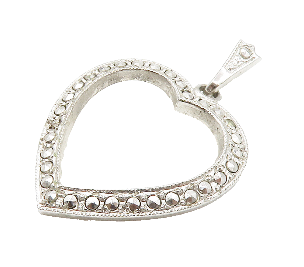 925 Sterling Silver  Vintage Sparkling Open Love Heart Pendant  PT11621