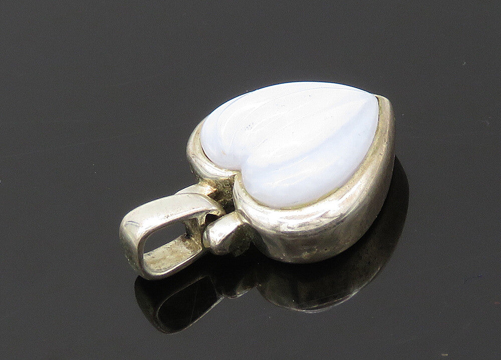 925 Sterling Silver  Vintage Blue Agate Fluted Love Heart Pendant  PT16549