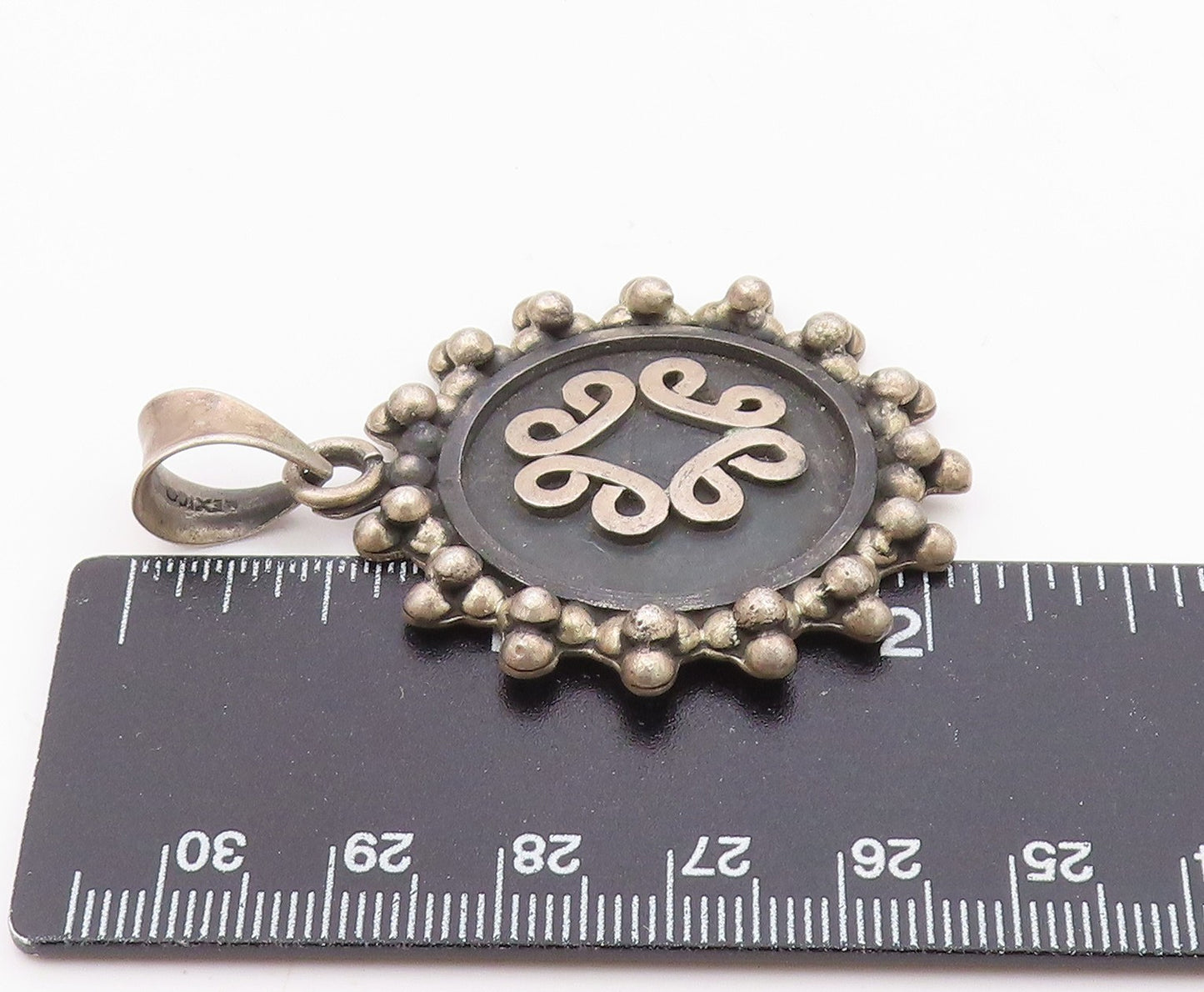 925 Sterling Silver  Vintage Oxidized Pretzel Swirl Round Pendant  PT12403