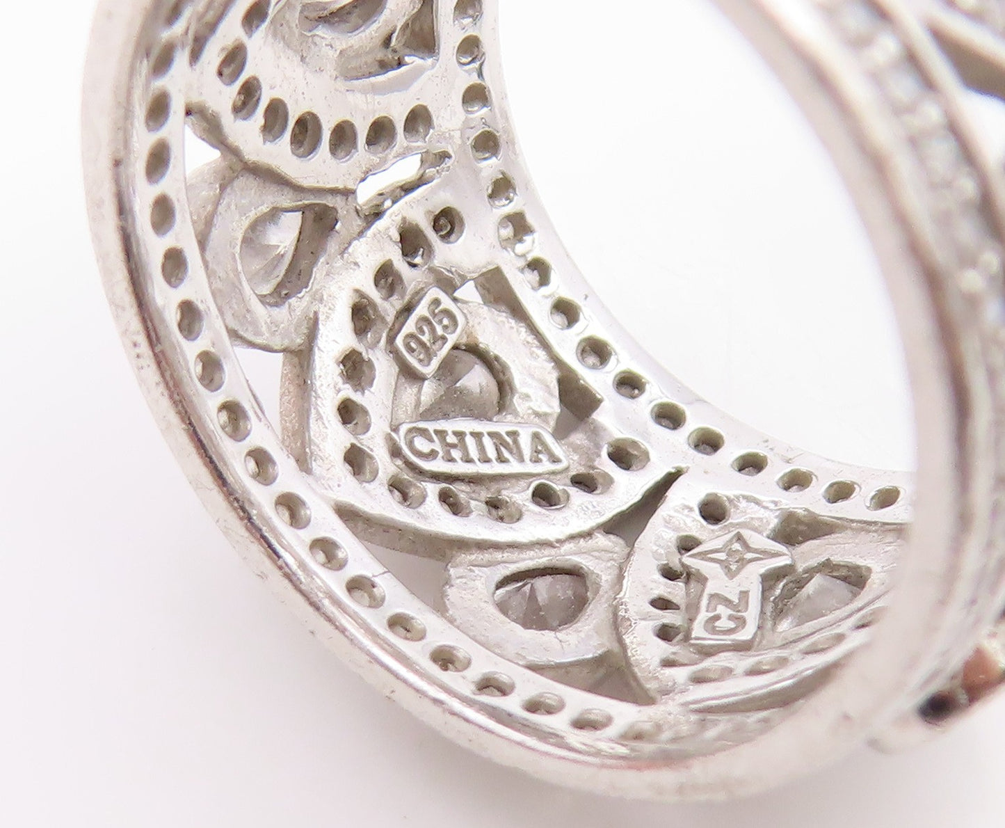 925 Sterling Silver Vintage Ring CZ Intricate Openwork Wide Band  Sz 7  RG34733