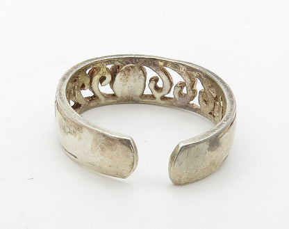 SOUTHWESTERN 925 Sterling Silver Vintage Turquoise Petite Band Ring Sz 3 RG16261