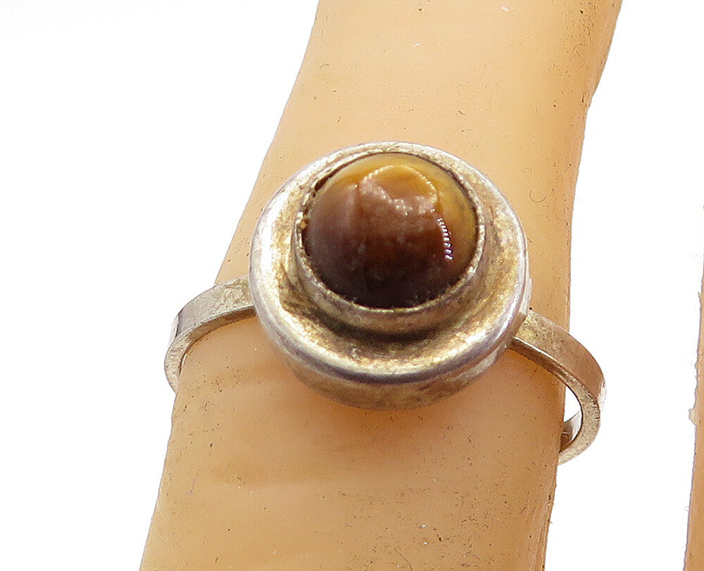 925 Sterling Silver  Vintage Cabochon Tiger's Eye Solitaire Ring Sz 5.5 RG6531
