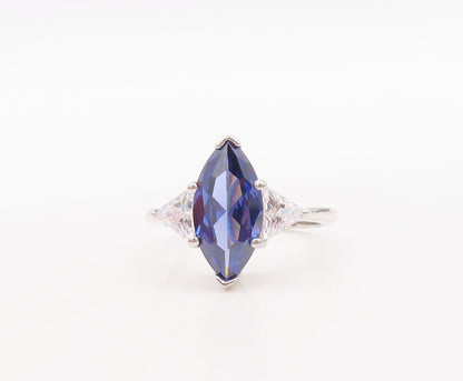 925 Sterling Silver Vintage Ring Marquise Cut Sapphire Triangle CZ  Sz 7 RG29462