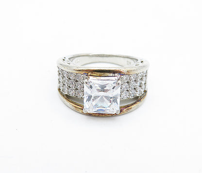 925 Sterling Silver  Cubic Zirconia Solitaire With Accents Ring Sz 5  RG4350