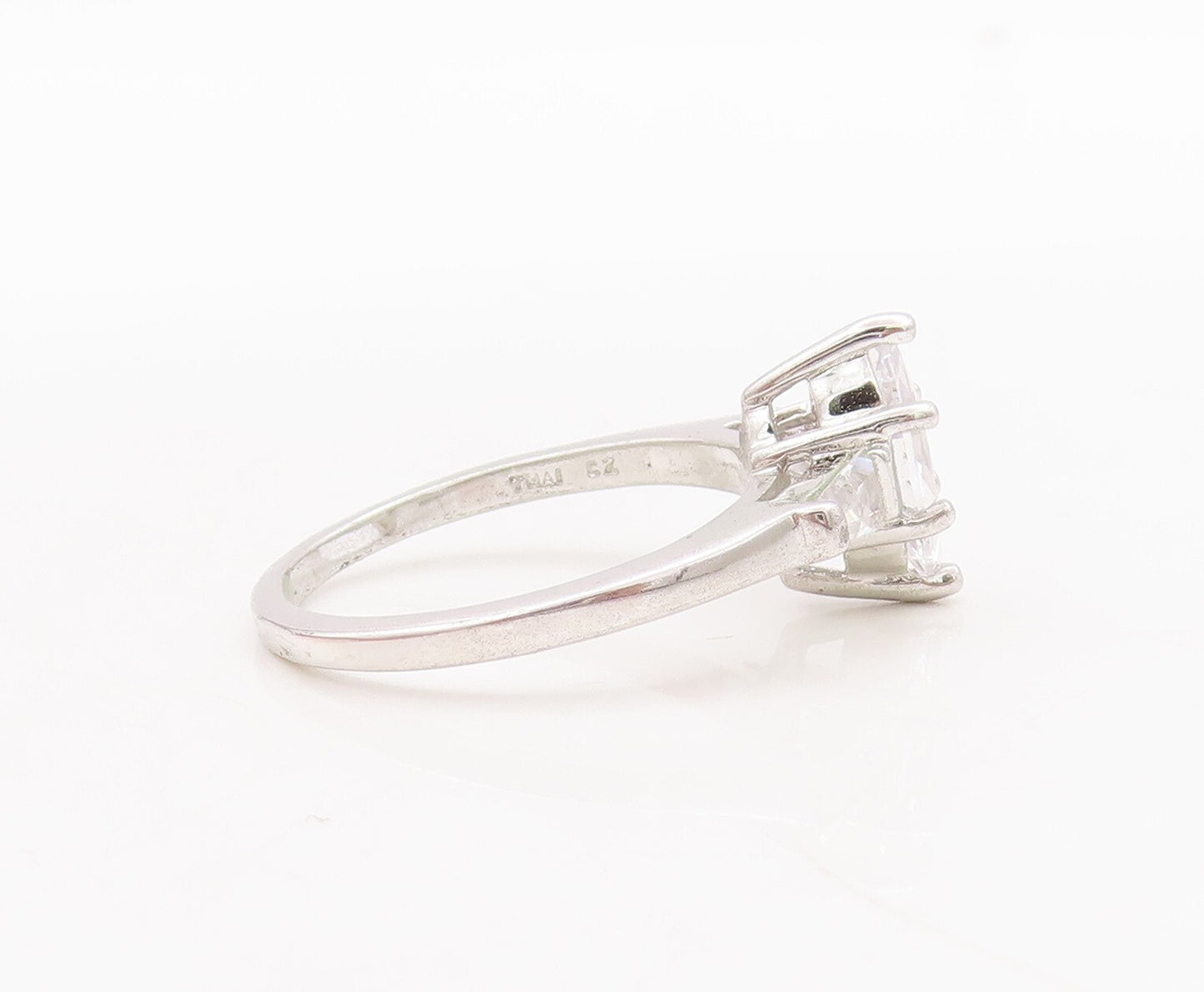 925 Sterling Silver Vintage Ring Minimalist Marquise Cut CZ  Sz 8  RG29756
