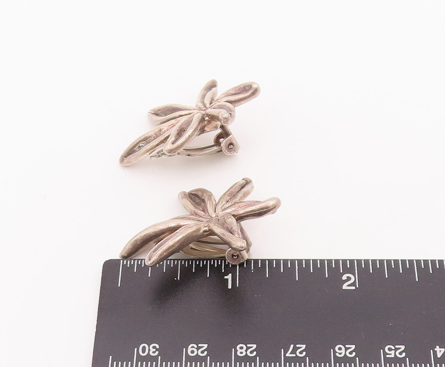 925 Sterling Silver Vintage Earrings BAT AMI 3D Carved Water Plant  EG12946