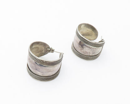 925 Sterling Silver  Vintage Dark Tone Wheat Trim JHoop Earrings  EG7362