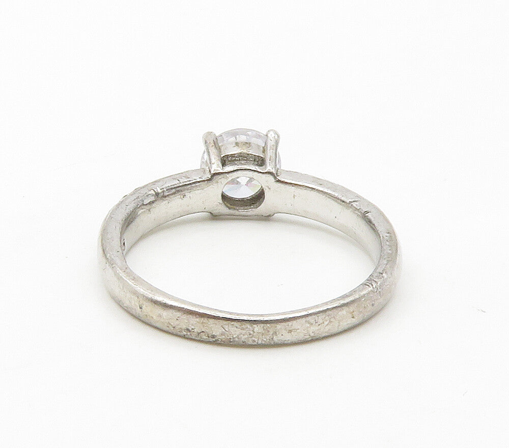 925 Sterling Silver  Vintage Cubic Zirconia Solitaire Accent Ring Sz 7 RG16515