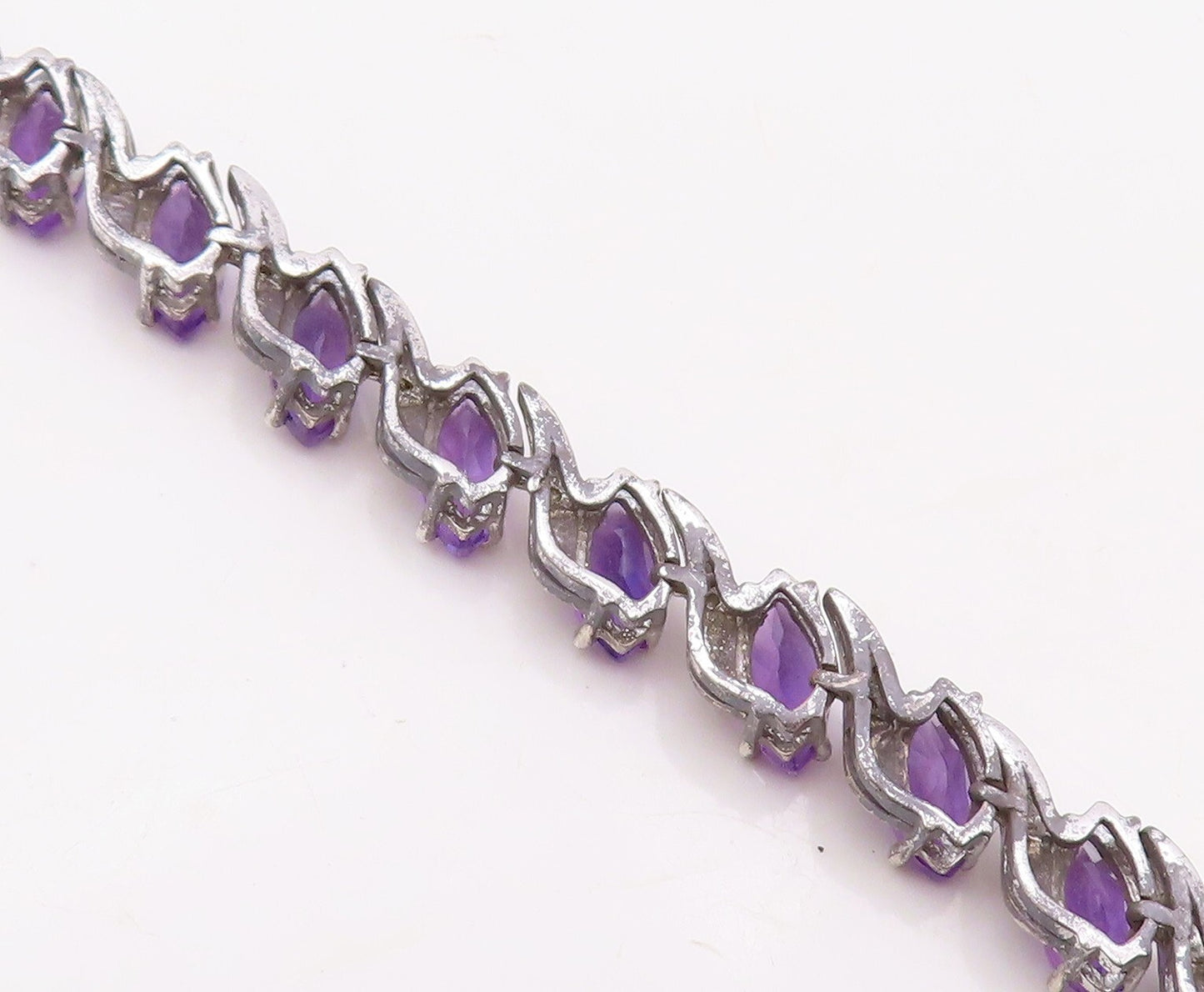 925 Sterling Silver Vintage Bracelet Swirly Carved Oval Cut Amethyst  BT10871