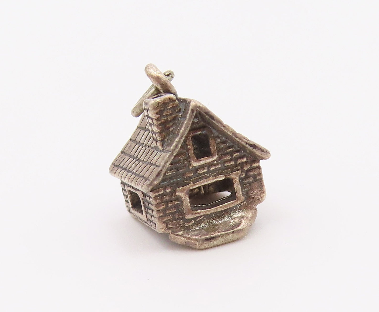 925 Sterling Silver  Vintage Petite Dark Tone Cottage House Pendant  PT17909