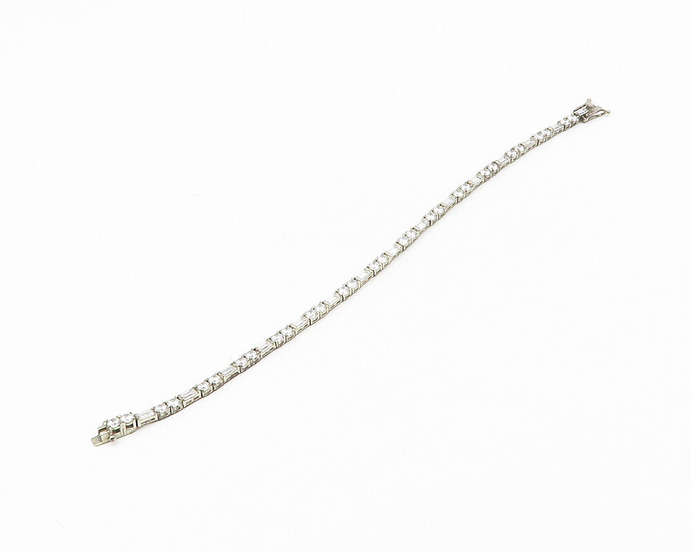 925 Sterling Silver  Vintage Sparkling Cubic Zirconia Chain Bracelet  BT7185