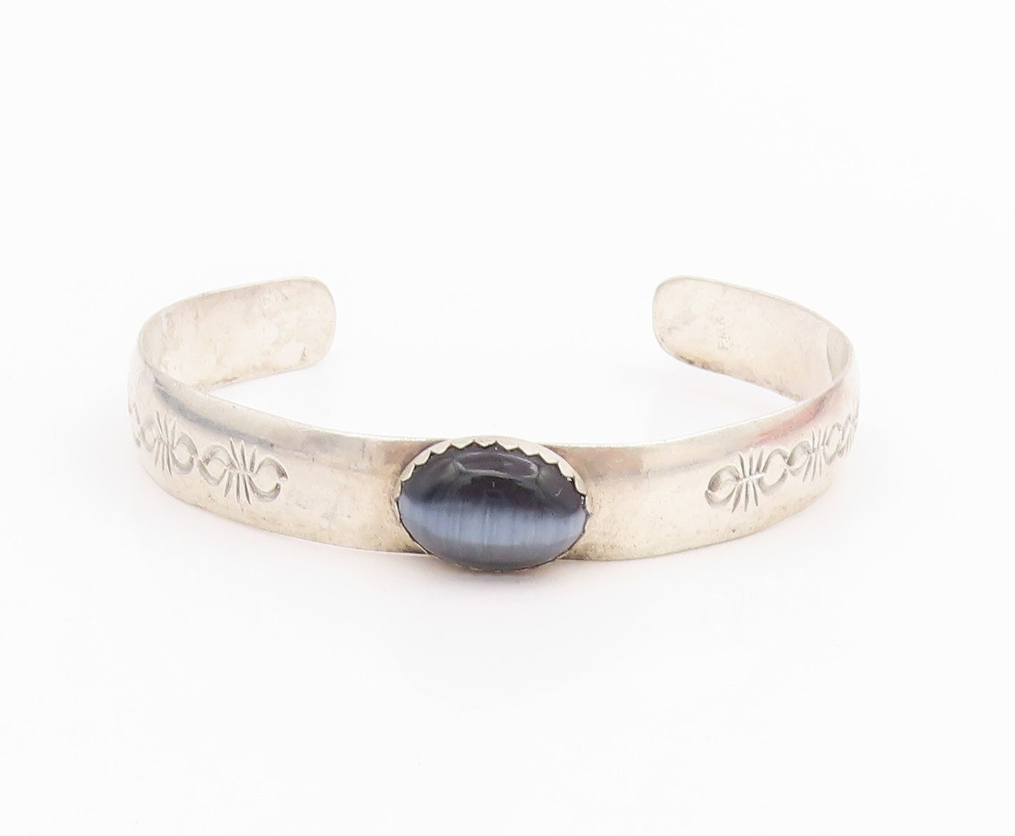 925 Sterling Silver Vintage Bracelet Oval Cabochon Cat Eye Etched Cuff  BT11635