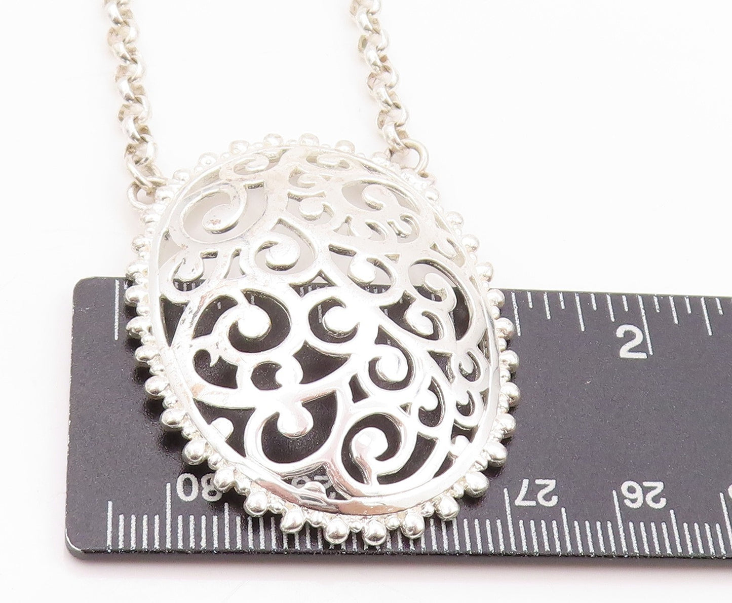 925 Sterling Silver Vintage Necklace Swirly Carved Oval Pendent  NE4577